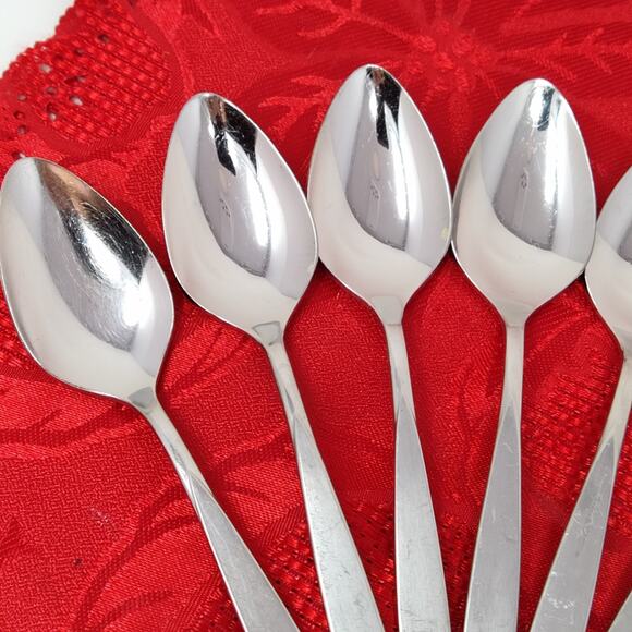 8X Tsp Oneida Oneidacraft Deluxe Stainless Wintersong Teaspoons - Picture 3 of 12
